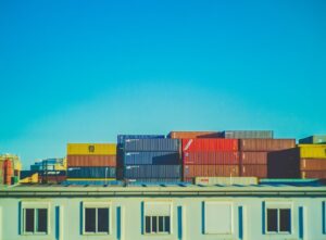 exemplo de logística no dia a dia 4 componentes do sistema logístico logística de suprimentos logística de distribuição existem 3 tipos de logísticas, quais são eles? logística de produção dos nomes listados abaixo, qual deles não é um tipo de logística?? qual é o objetivo do processo logístico?